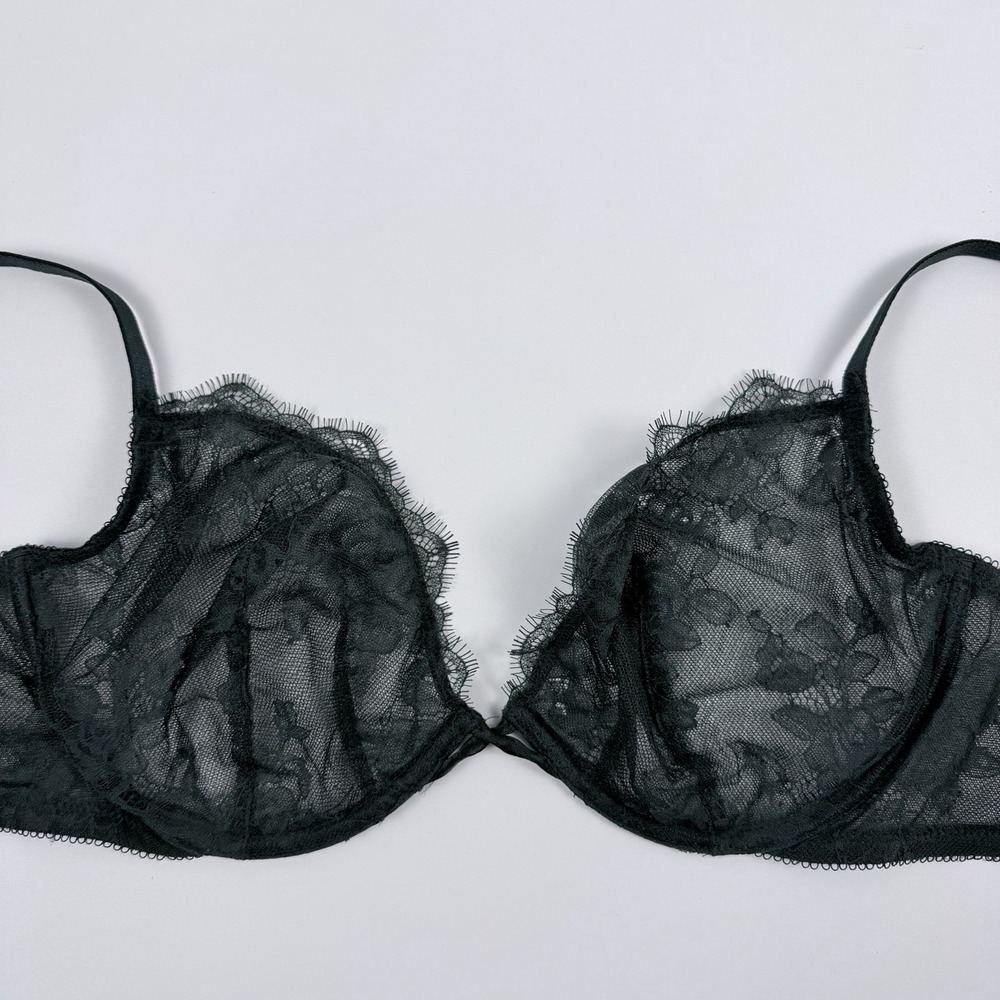 Victoria's Secret Very Sexy Green Lace Unlined Low-Cut Demi Underwire‎ Bra 36D